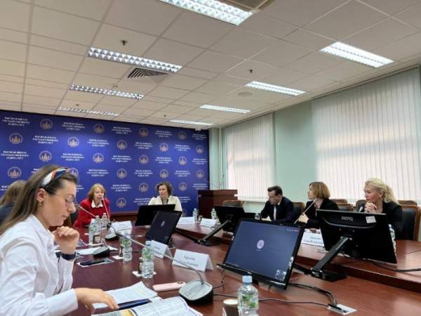 Антон Глушков: строй больше — жилье подешевеет.